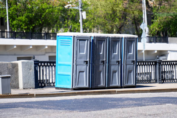 Portable restroom solutions in Somerset, TX